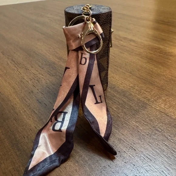 Brown Checkered Cylinder Case with Scarf Accent - Picture 2 of 3